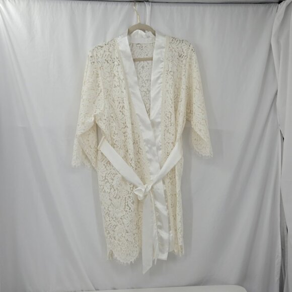 Weddingstar Lace Kimono Short Robe With Belt Can Be Used As Coverup Size S/M - Picture 3 of 12